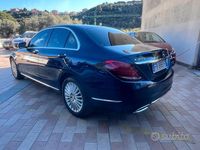 Usata Mercedes C250 Premium 203 CV (149 kW) 2016 Blu Berlina