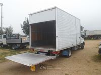 Usata Iveco Daily 140 CV (102 kW) 2022 Bianco Utilitaria