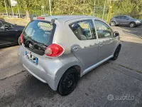 Brugt Toyota Aygo 68 HK (50 kW) 2007 Grå Hatchback