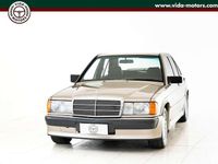 Usata Mercedes 190 185 CV (136 kW) 1988 Argento Berlina