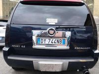Usata Cadillac Escalade 409 CV (300 kW) 2007 Blu/azzurro SUV