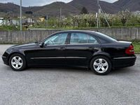 Usata Mercedes E280 Avantgarde 190 CV (139 kW) 2005 Nero Berlina
