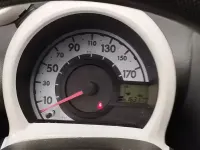 Usata Peugeot 107 68 CV (50 kW) 2009 Giallo Utilitaria