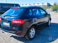 Usata Renault Koleos Dynamique 150 CV (110 kW) 2009 Nero SUV