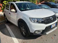 Usata Dacia Sandero Comfort 95 CV (69 kW) 2019 Bianco Utilitaria
