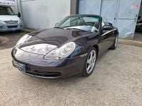 Usata Porsche 911 Carrera 4 Cabriolet 300 CV (220 kW) 2000 Viola Cabrio