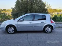 Usata Renault Mégane II 106 CV (77 kW) 2006 Grigio Berlina