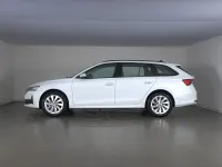 Usata Skoda Octavia Style 150 CV (110 kW) 2024 Bianco Station wagon