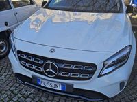 Usata Mercedes GLA200 136 CV (100 kW) 2017 Bianco SUV