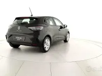 Occasion Renault Clio V Evolution 91 PK (66 kW) 2025 Zwart Sedan