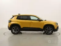 Usata Jeep Avenger Summit 101 CV (74 kW) 2025 Giallo/oro SUV