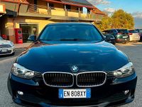 Usata BMW 318 Exclusive 143 CV (105 kW) 2013 Nero Station wagon