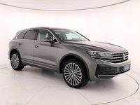 Usata VW Touareg Elegance 231 CV (169 kW) 2024 Silicon grey metallizzato SUV