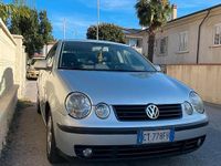 Usata VW Polo Trendline 75 CV (55 kW) 2004 Grigio Berlina