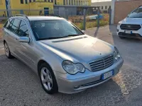 Usata Mercedes C220 150 CV (110 kW) 2005 Argento Station wagon