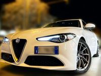Usata Alfa Romeo Giulia 150 CV (110 kW) 2016 Bianco Berlina