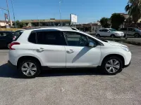 Usata Peugeot 2008 Allure 92 CV (67 kW) 2014 Bianco SUV