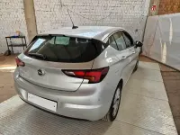 Occasion Opel Astra Business Elegance 105 ch (77 kW) 2021 Argent Berline