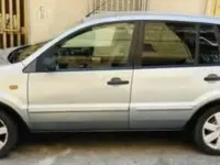 Usata Ford Fusion 68 CV (50 kW) 2005 Utilitaria