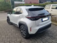 Usata Toyota Yaris Cross Trend 92 CV (67 kW) 2025 Platinum white metallizzato SUV