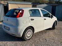 Usata Fiat Grande Punto 75 CV (55 kW) 2010 Bianco Utilitaria