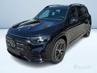 Nuova Mercedes GLB250 AMG Line Premium 199 kW (271 CV) 2026 Nero SUV