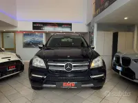 Usata Mercedes GL450 306 CV (225 kW) 2010 Nero SUV