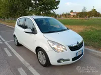 Usata Opel Agila 68 CV (50 kW) 2012 Bianco Utilitaria