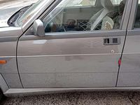 Usata Alfa Romeo 75 145 CV (106 kW) 1988 Argento Berlina