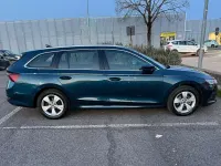 Usado Skoda Octavia G-TEC Executive 131 CV (96 kW) 2021 Azul Familiar