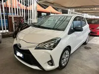 Usata Toyota Yaris 72 CV (52 kW) 2019 Bianco Berlina