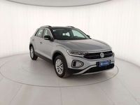 Usata VW T-Roc Life 150 CV (110 kW) 2024 Grigio SUV