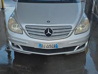 Begagnad Mercedes B200 140 HK (102 kW) 2007 Grå Minibuss