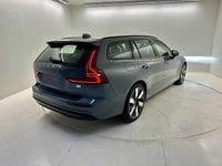 Nuova Volvo V60 257 CV (189 kW) 2025 Grigio Station wagon