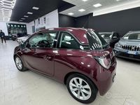 Usata Opel Adam 70 CV (51 kW) 2014 Rosso Utilitaria