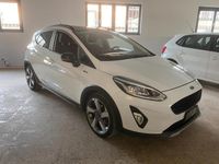 Usata Ford Fiesta Active 125 CV (91 kW) 2018 Bianco Berlina