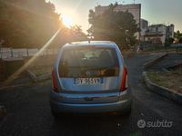 Usata Lancia Musa 77 CV (56 kW) 2009 Blu Monovolume