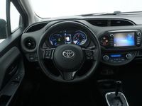 usata Toyota Yaris Hybrid Business