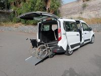 usata Ford Tourneo Connect Pianale ribassato con rampa disabili in carrozzina