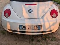 Usata VW New Beetle 105 CV (77 kW) 2007 Utilitaria
