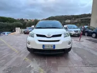 Usata Toyota Urban Cruiser Luxury 90 CV (66 kW) 2010 Bianco Utilitaria