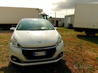 Usata Peugeot 208 102 CV (75 kW) 2019 Bianco Utilitaria