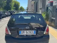 Usata Kia Rio 97 CV (71 kW) 2008 Nero Berlina