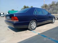 Usata Mercedes 500 326 CV (239 kW) 1991 Blu Berlina