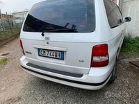 Usata Kia Carnival 2005 Bianco Monovolume