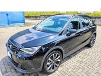 Usado Seat Arona Black Edition 95 CV (69 kW) 2024 Negro SUV