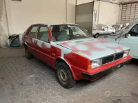 Usata Lancia Delta 78 CV (57 kW) 1982 Rosso Utilitaria