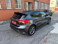 Usata Ford Focus ST-Line 125 CV (91 kW) 2021 Grigio Berlina