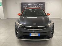 Usata Kia Stonic Style 120 CV (88 kW) 2019 Grigio SUV