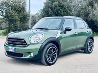 Usata Mini Park Lane Countryman 111 CV (81 kW) 2015 Verde SUV